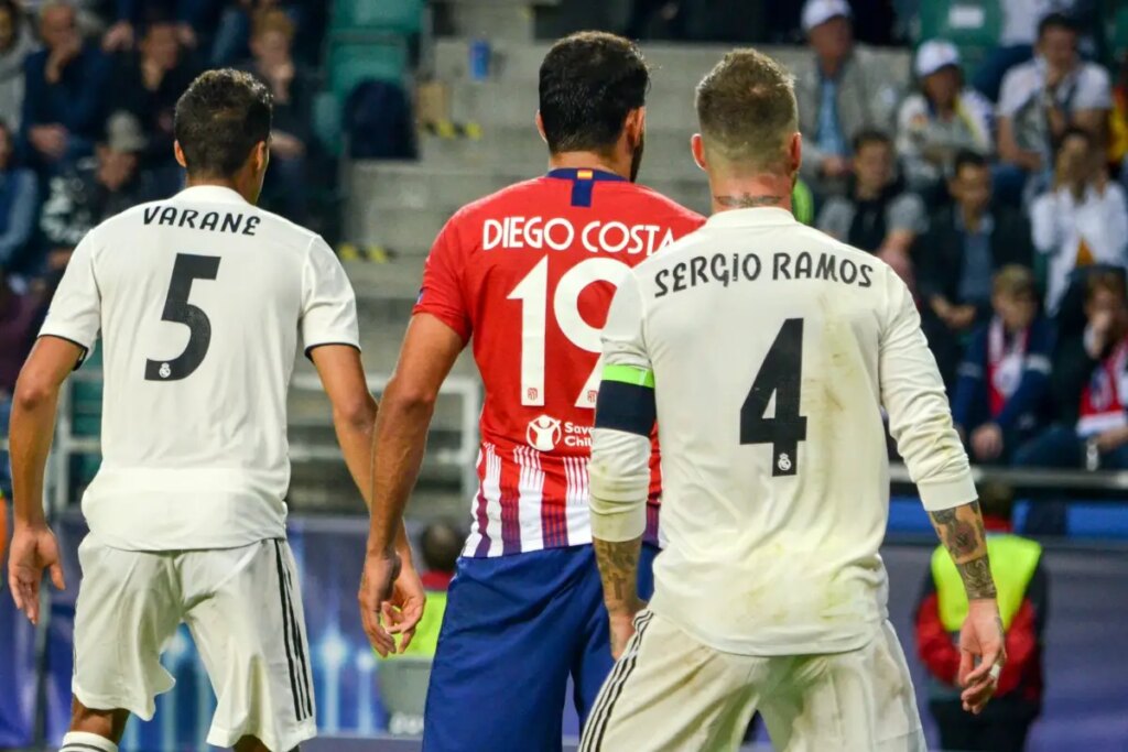 Which players have received the most red cards in the history of LaLiga?