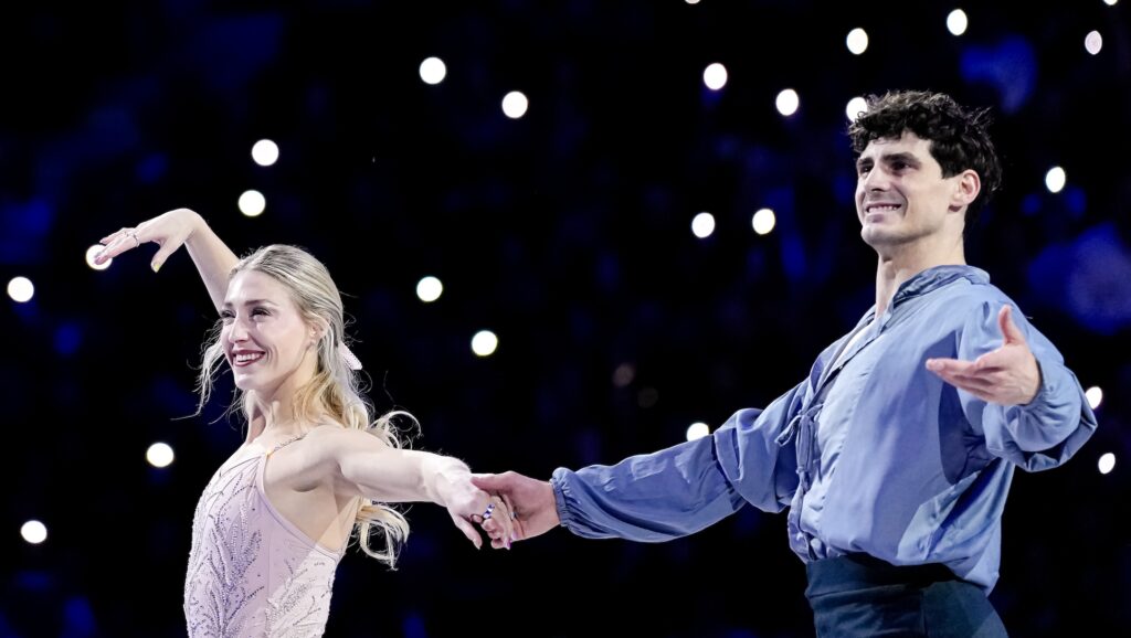 Gilles & Poirier win ice dance silver medal at figure skating world championships
